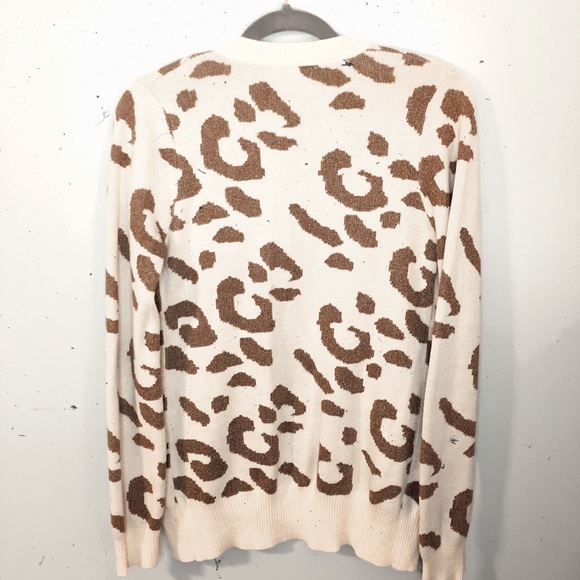 🐆 Charlotte Russe Cheetah Print Cardigan 🐆 - Picture 2 of 3